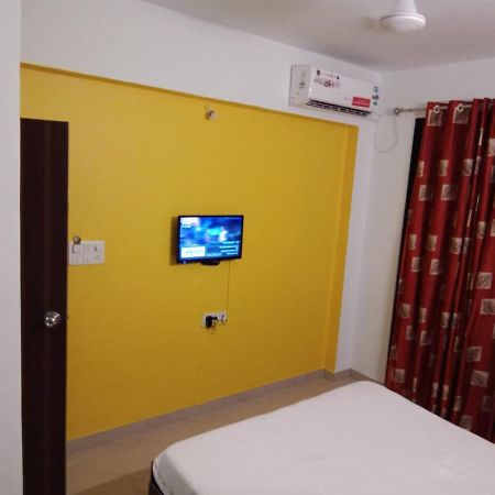 Hotel Nandanvan By Royal Stay Лонавала Экстерьер фото